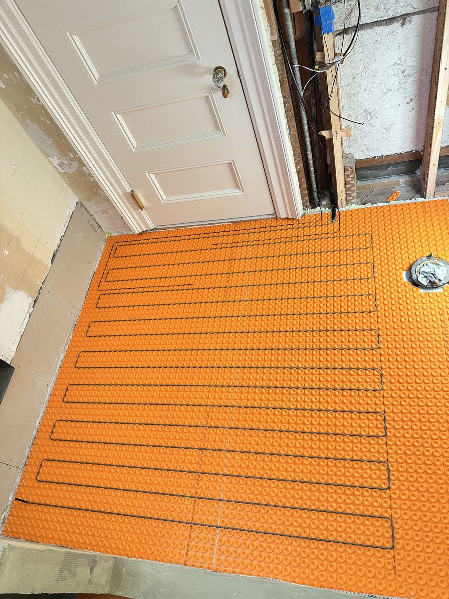 Electrical heated floor underlayment installation